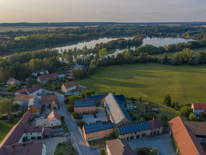 Luftaufnahme vom Ferienhof beim Urlaub in der Oberlausitz bei Bautzen 